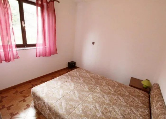 Leo With Pool Gasthuis 3*