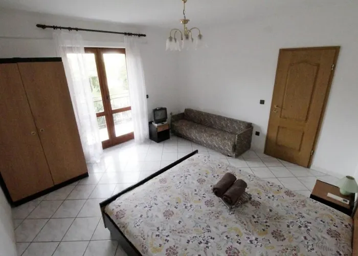 Gasthuis Leo With Pool 3*