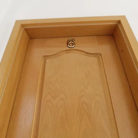 Leo With Pool Умаг