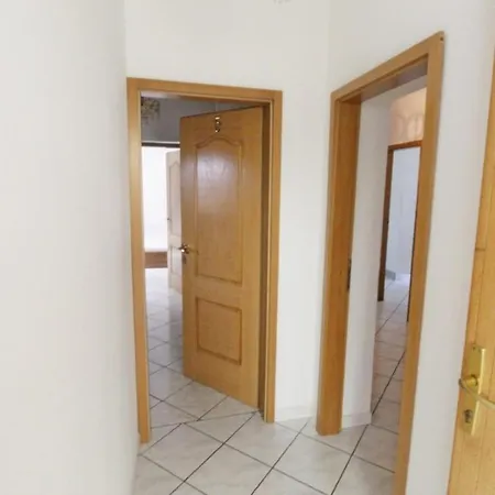 Гостевой дом Leo With Pool 3*