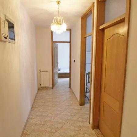 Гостевой дом Leo With Pool 3*